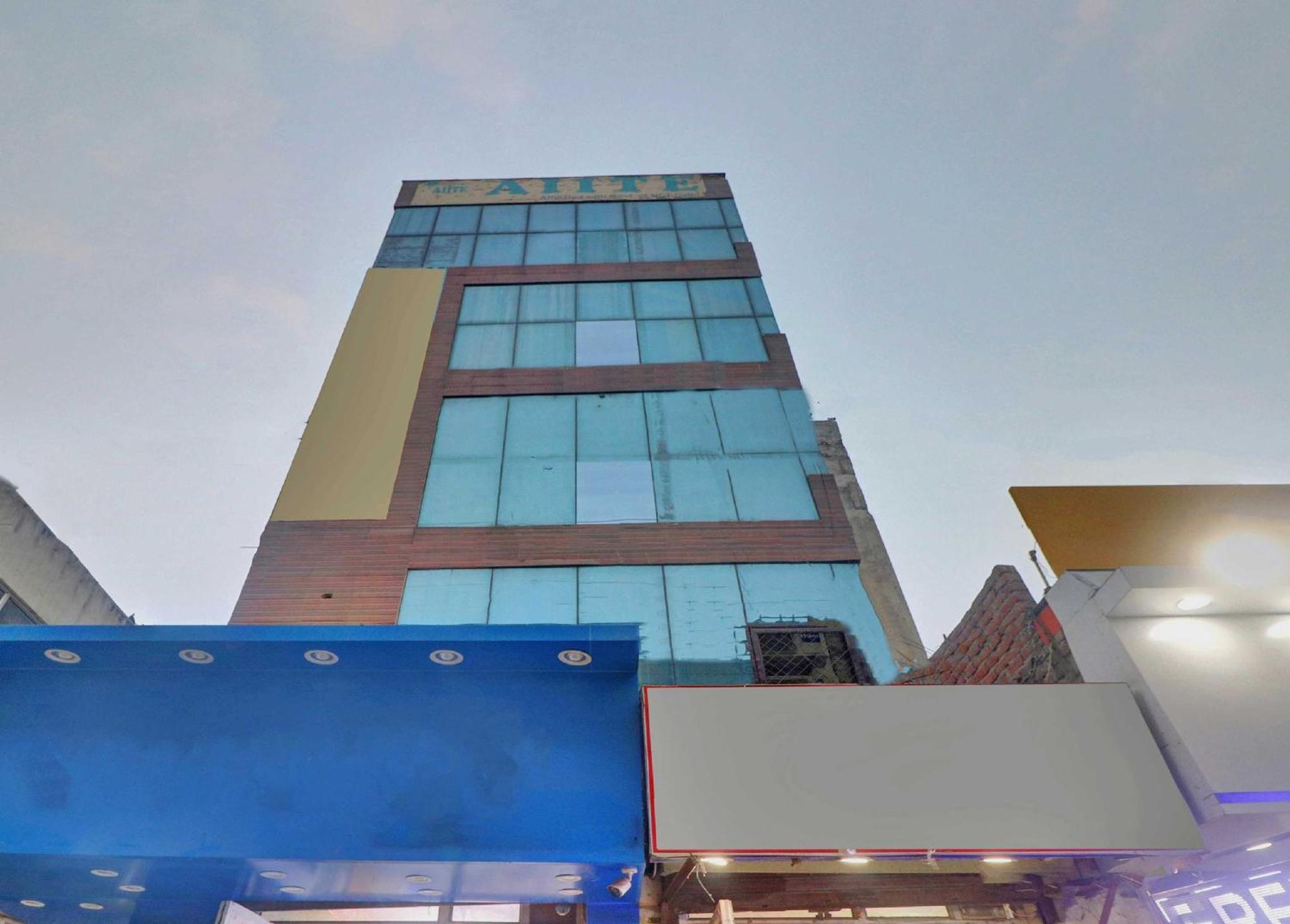 Super Capital O Moody Inn Delhi  Exterior photo
